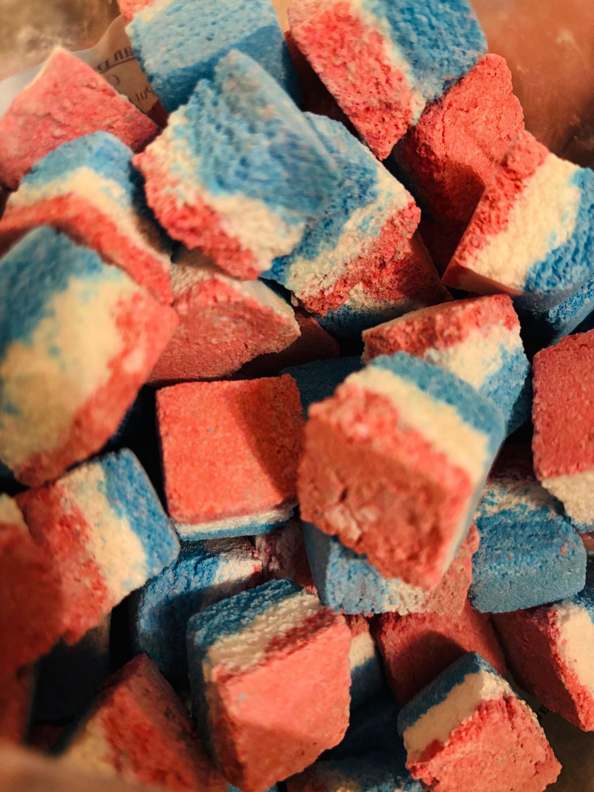 Cookies & Cream Milkshake Bath Rocks 250g - Sweet Diner Inspired Fizz