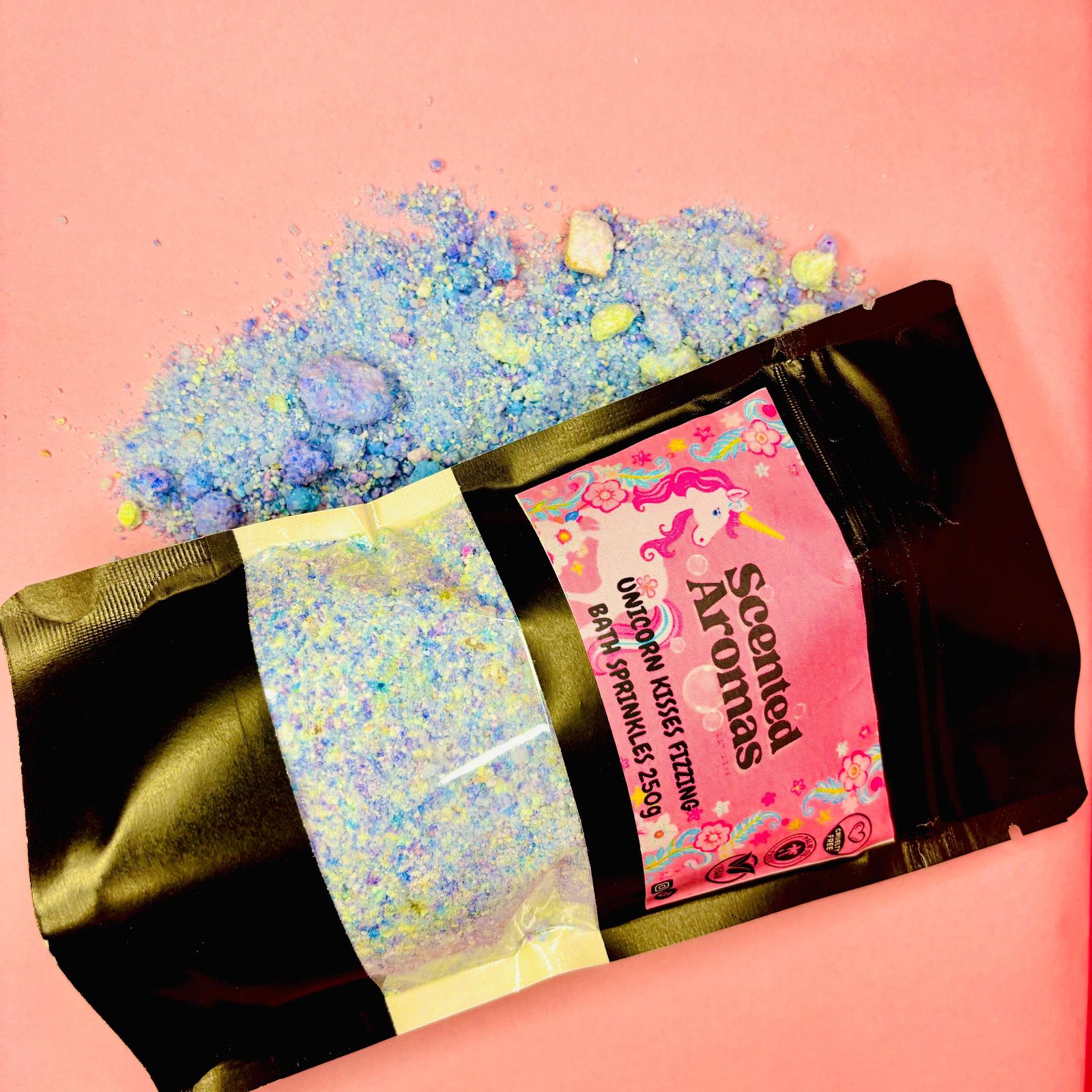 Unicorn Kisses Bath Fizzing Salts 250g - Strawberry Bon Bon