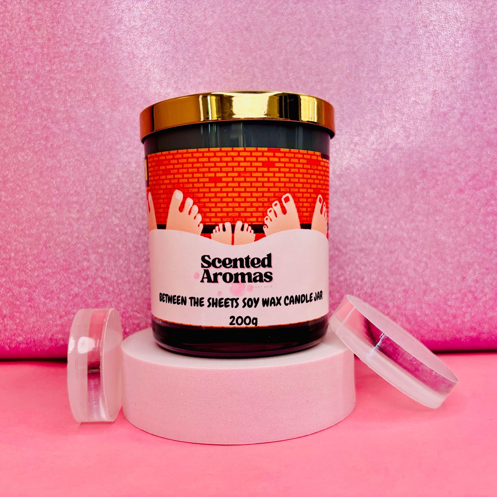 Between The Sheets Candle 200g - Fresh Linen Luxury Fragrance