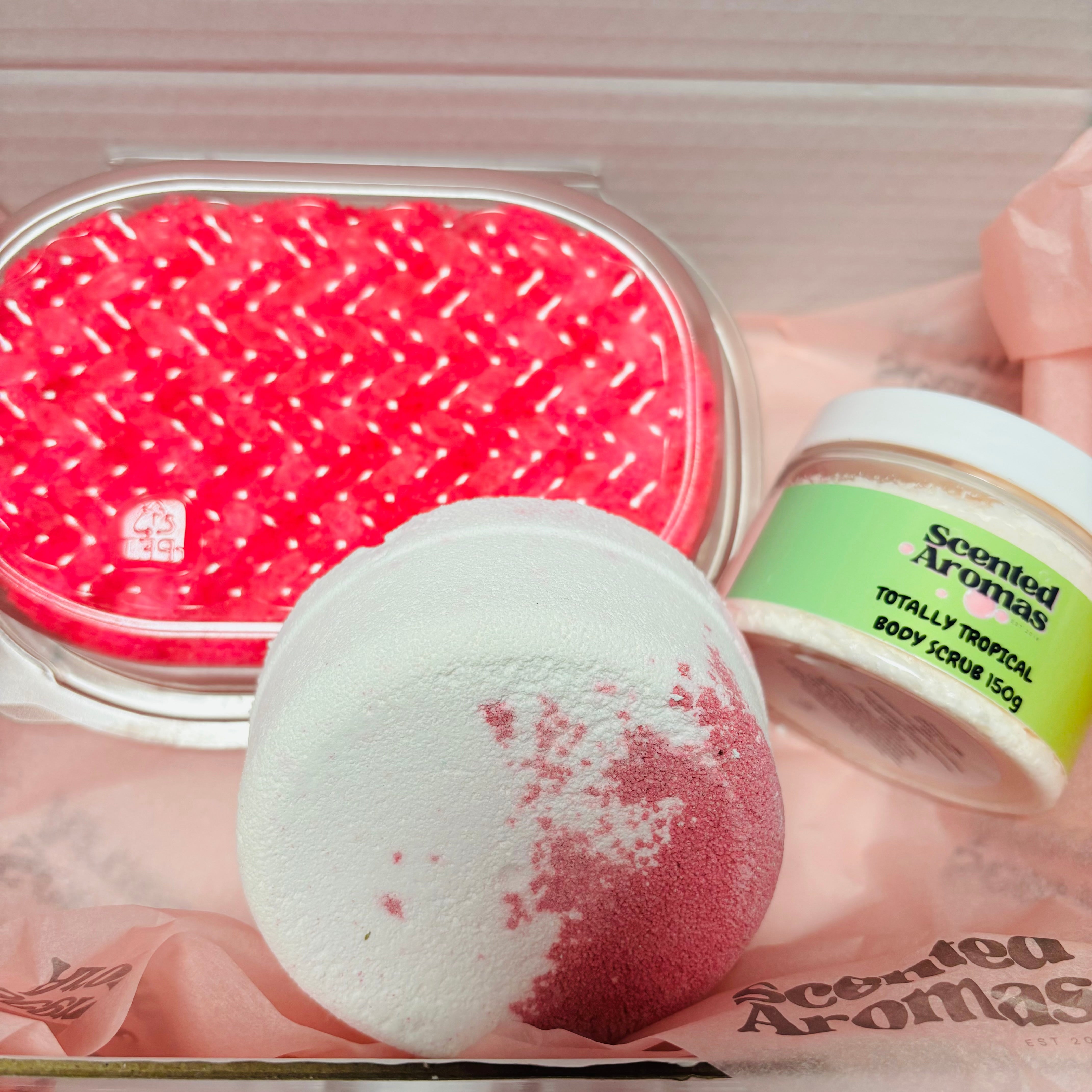 Bargain Beauty bundle Limited Edition Scented Aromas 3 Items for £10