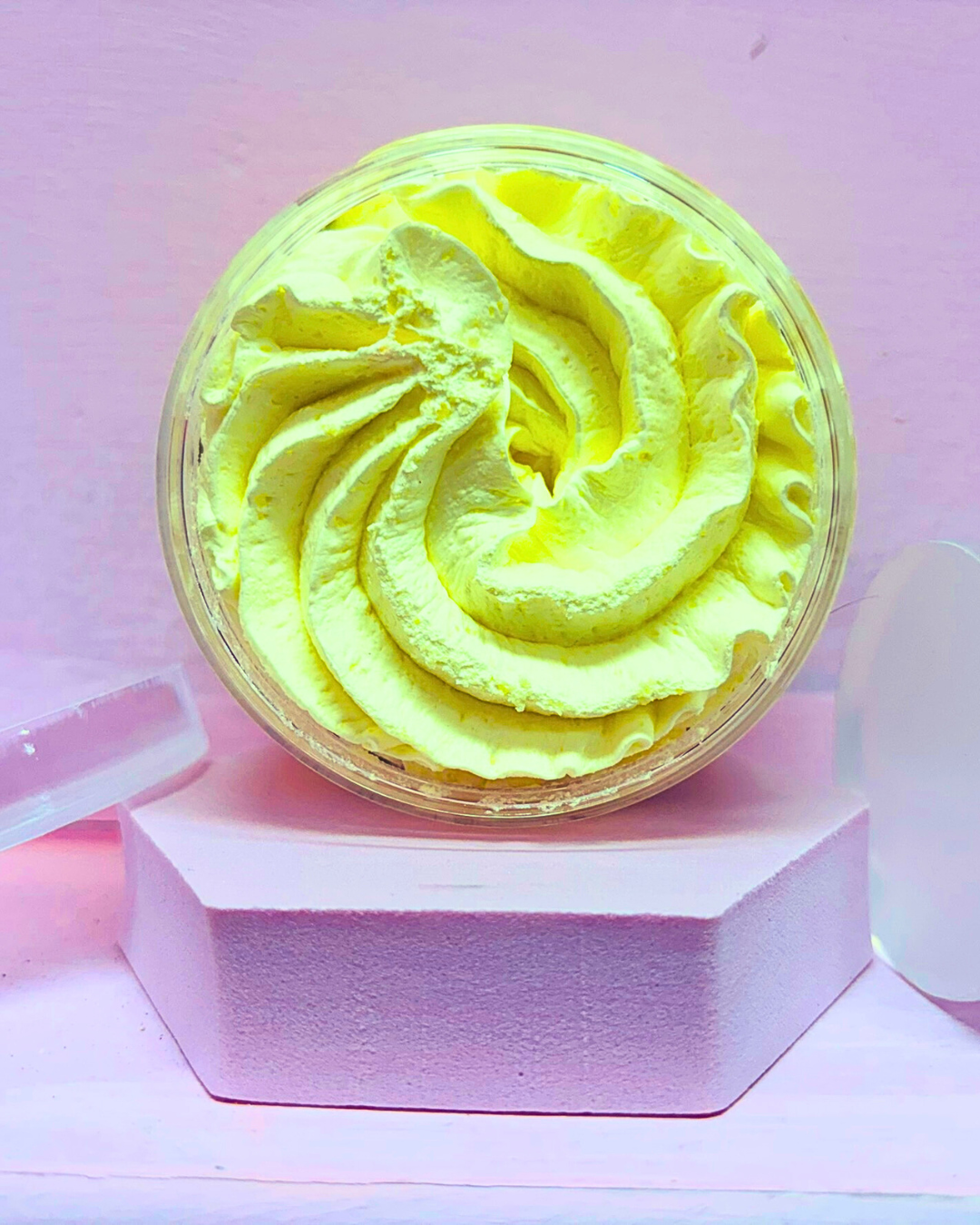 Daisies Perfume Whipped Soap 200g
